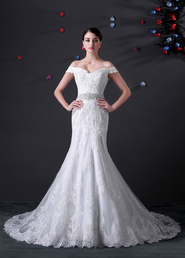 Elegant Tulle Off-the-shoulder Neckline Mermaid Wedding Dress