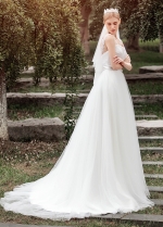 Elegant Tulle Sweetheart Neckline A-line Wedding Dresses