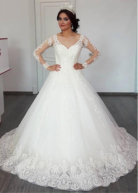 Delicate Tulle V-neck Neckline A-line Wedding Dress With Lace Appliques & Beadings