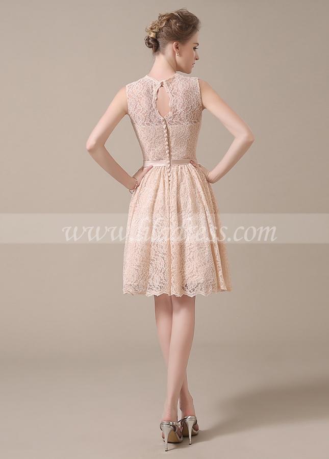 Chic Lace Jewel Neckline Knee-length A-line Bridesmaid Dresses