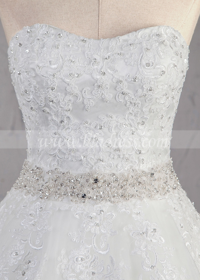 Marvelous Tulle Strapless Neckline A-Line Wedding Dress With Lace Appliques & Beadings