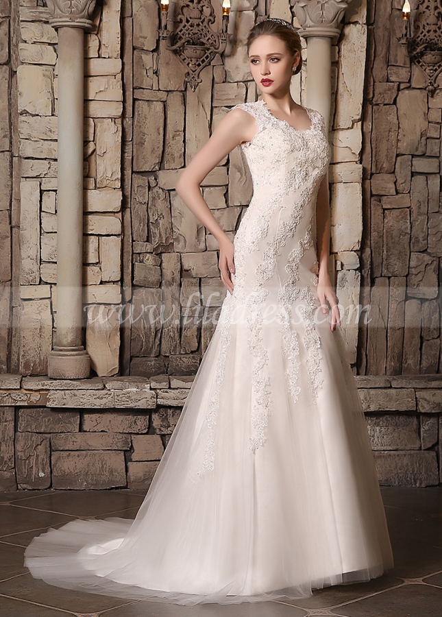 Elegant Tulle Scoop Neckline Mermaid Wedding Dresses With Beaded Lace Appliques