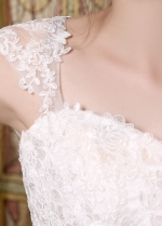 Stunning Tulle Sweetheart Neckline Mermaid Wedding Dresses With Lace Appliques