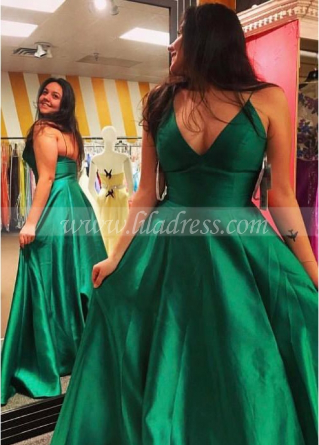 A-line Satin Green Formal Evening Gown with Pockets