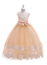 Elegant Tulle & Lace & Satin Jewel Neckline A-line Flower Girl Dresses With Lace Appliques