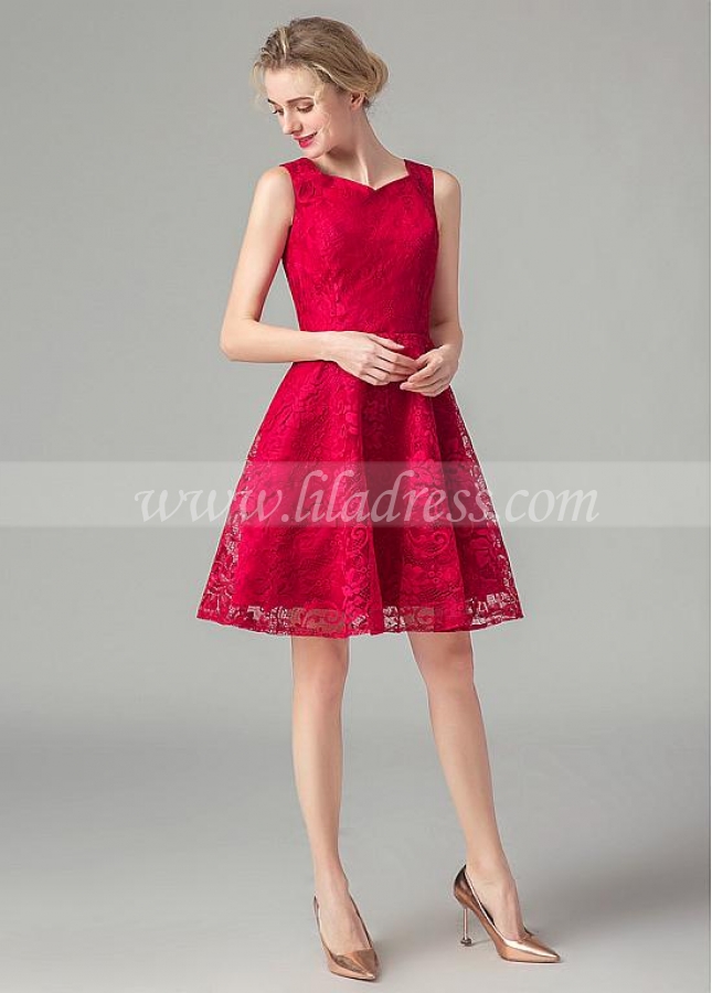 Alluring Lace V-neck Neckline A-line Homecoming / Short Bridesmaid Dresses