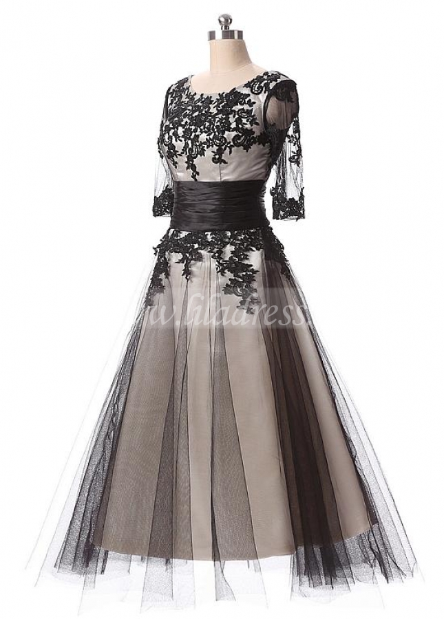 Elegant Tulle Scoop Neckline A-Line Tea-length Prom Dresses With Lace Appliques