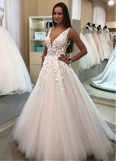 Stunning Tulle V-neck Neckline A-line Wedding Dresses With Beadings & Lace Appliques