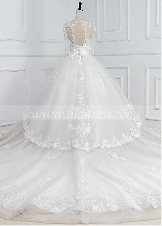 Glamorous Tulle Bateau Necklone Ball Gown Wedding Dress With Lace Appliques & Beadings