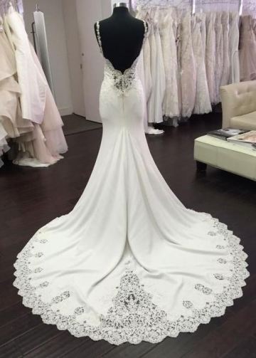 Backless Sheath Wedding Dresses Beaded Lace V-neckline