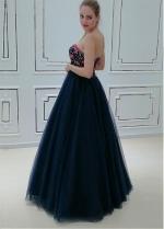Elegant Tulle Sweetheart Neckline A-line Evening Dress With Beaded Lace Appliques