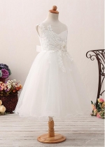 Modest Tulle & Satin Jewel Neckline A-line Flower Girl Dress With Lace Appliques & Beadings & Belt