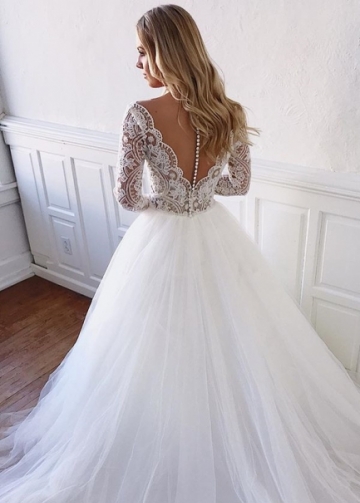 Chic Tulle V-neck Neckline A-line Wedding Dresses With Lace Appliques