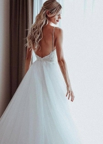 Stunning Tulle Spaghetti Straps Neckline A-line Wedding Dresses With Beaded Lace Appliques & Beadings
