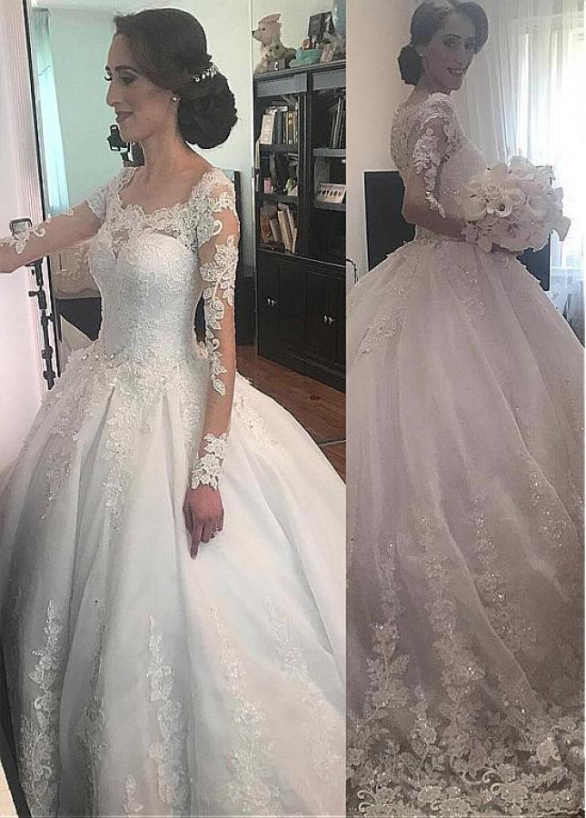 Fantastic Tulle Jewel Neckline Ball Gown Wedding Dresses With Beaded Lace Appliques