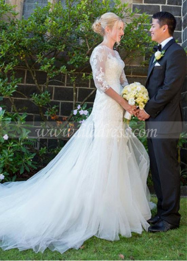 Gorgeous Tulle Bateau Neckline Mermaid Wedding Dress With Lace Appliques