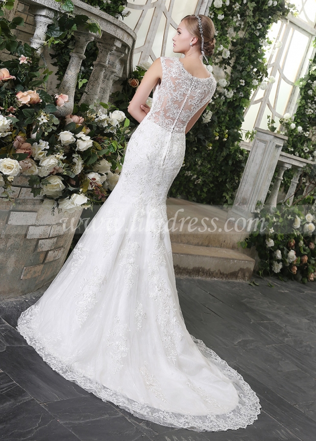 Gorgeous Tulle Bateau Neckline Mermaid Wedding Dresses With Lace Appliques