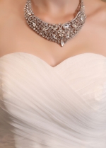Chic Tulle Sweetheart Neckline A-line Wedding Dresses