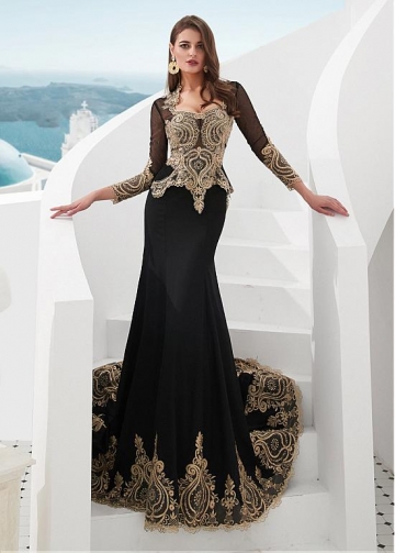 Modest Spandex V-neck Floor-length Mermaid Evening Dresses With Lace Appliques & Detachable Shawl