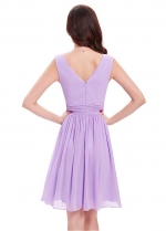 Out-standing Chiffon V-neck Neckline Short A-line Prom / Bridesmaid Dresses With Pleats