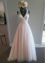 Modest Tulle V-neck Neckline A-Line Wedding Dress With Lace Appliques & Belt