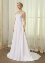 Elegant Chiffon Sweetheart Neckline A-line Wedding Dresses With Beaded Lace Appliques