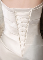 Marvelous Satin V-neck Neckline Mermaid Wedding Dresses with Rhinestones