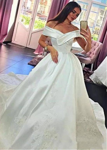 Delicate Satin Off-the-shoulder Neckline Ball Gown Wedding Dresses With Beaded Lace Appliques