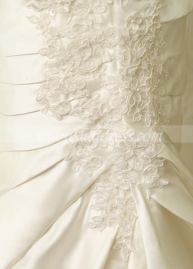 Chic Satin Jewel Neckline Mermaid Wedding Dresses With Beaded Embroidery