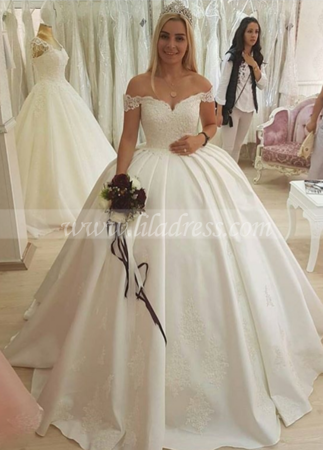 Dreamy Lace and Satin Ball Gown Wedding Dresses Off-the-shoulder