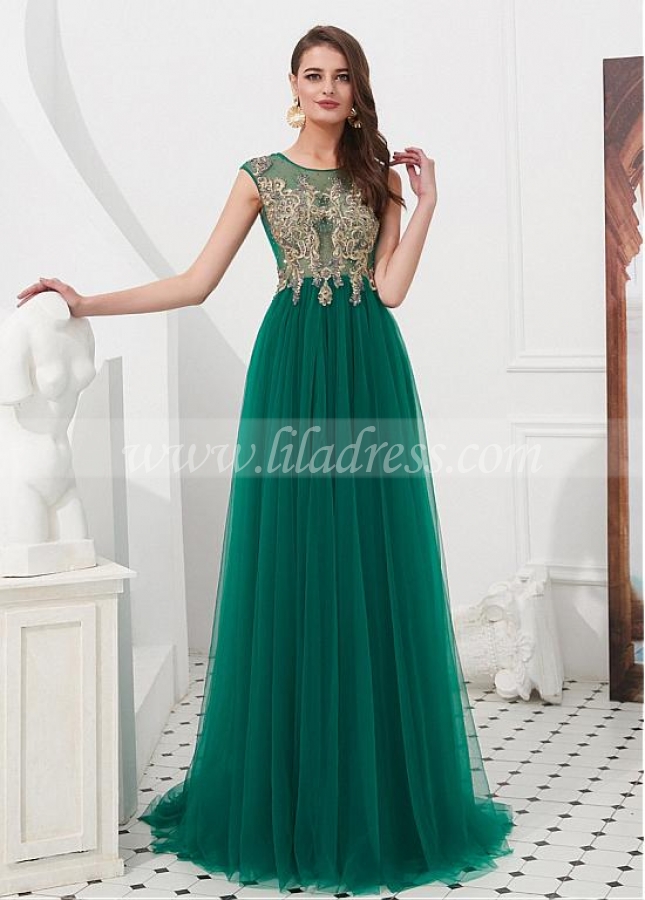 Winsome Tulle Jewel Neckline Floor-length A-line Prom Dresses With Lace Appliques & Beadings & Detachable Shawl