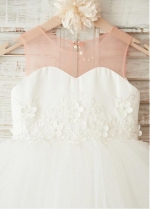 Beautiful Tulle Scoop Neckline Tea-length Ball Gown Flower Girl Dresses With Lace Appliques & Beadings