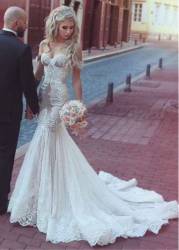 Chic Tulle & Lace Off-the-shoulder Neckline Mermaid Wedding Dress With Lace Appliques