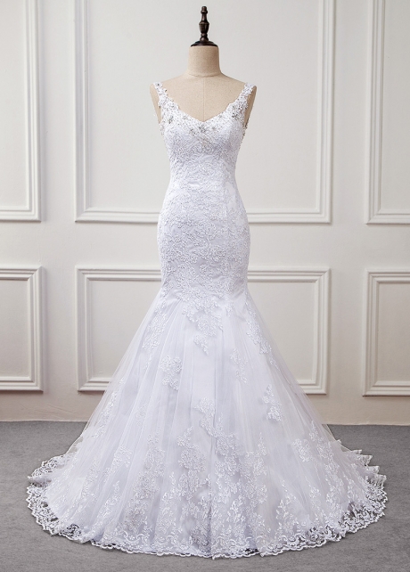 Amazing Tulle V-neck Neckline Natural Waistline Mermaid Wedding Dress With Lace Appliques & Beadings