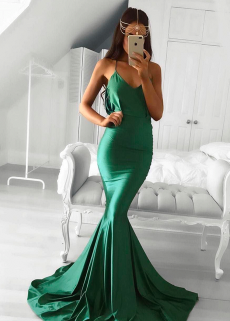 Emerald Green Mermaid Evening Dress with Drapped Low Back