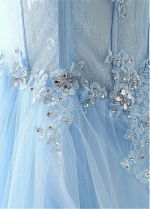 Eye-catching Tulle Sweetheart Neckline A-line Prom Dresses With Lace Appliques & Beadings