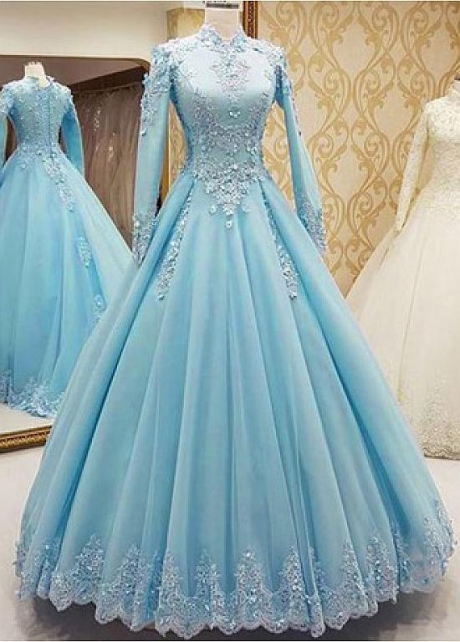 Elegant Tulle High Collar Floor-length A-line Prom Dresses With Lace Appliques & Beaded 3D Flowers