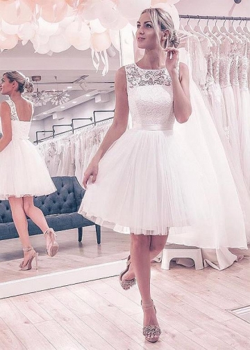 Marvelous Lace & Tulle Jewel Neckline Short Wedding Dresses