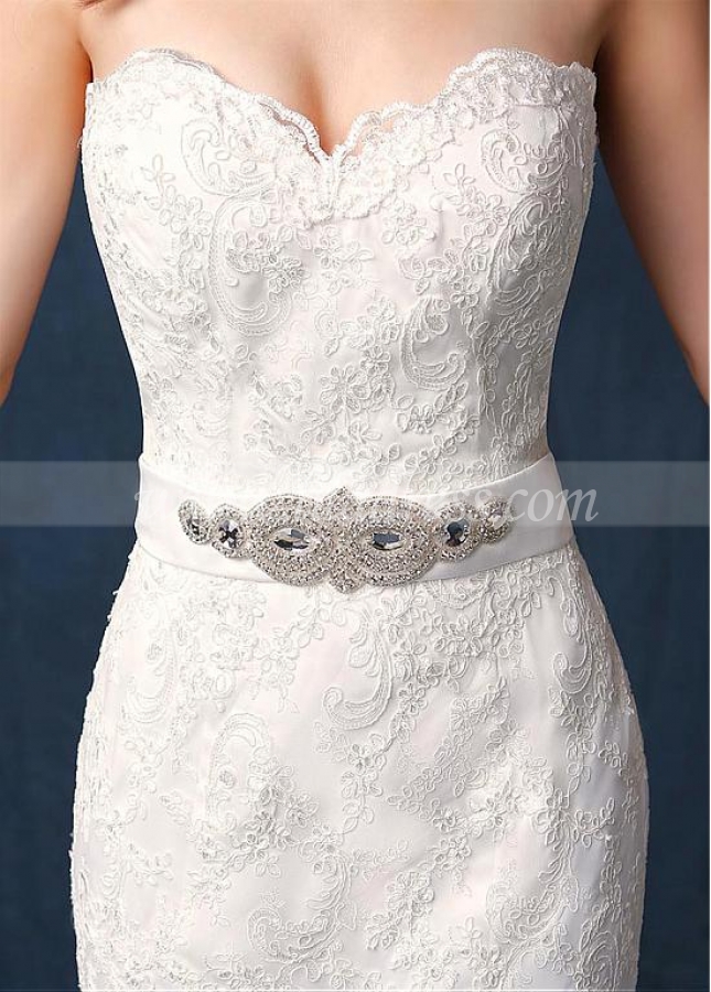 Chic Tulle Sweetheart Neckline Mermaid Wedding Dress With Lace Appliques & Belt