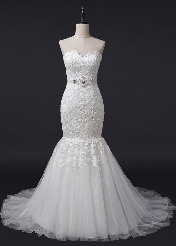 Glamorous Tulle & Organza Sweetheart Neckline Mermaid Wedding Dress With Lace Appliques & Beading