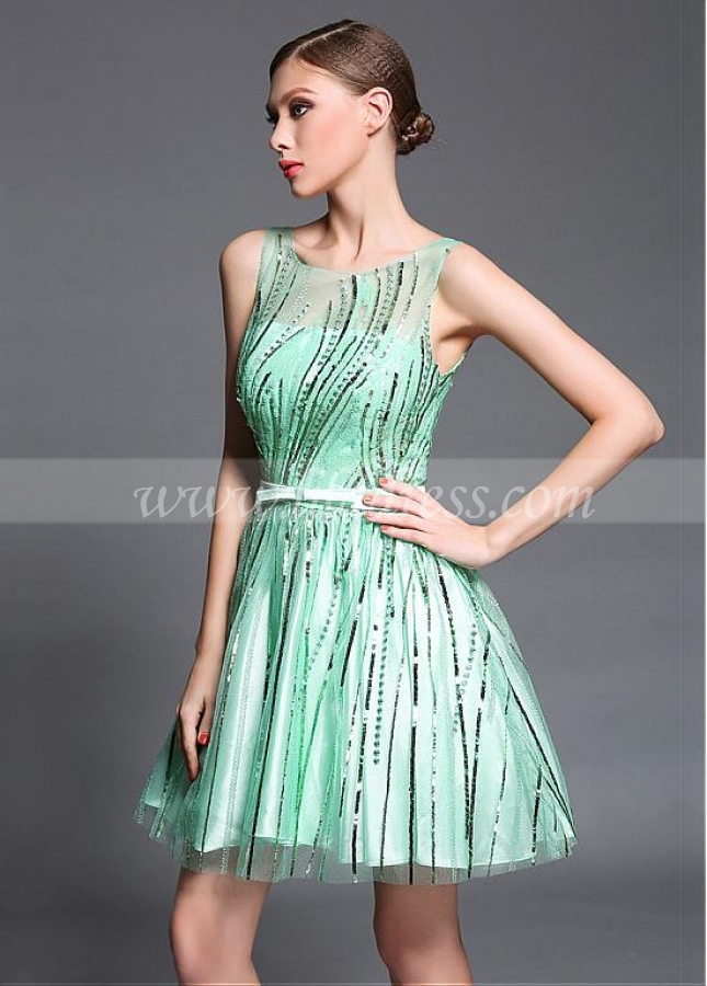 Stunning Tulle Bateau Neckline Short A-line Prom / Sweet 16 Dresses