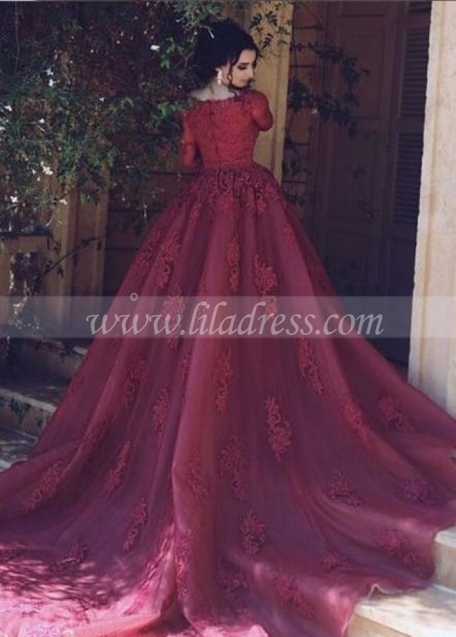Half Sleeves Lace Evening Dress with Appliques Chapel Train