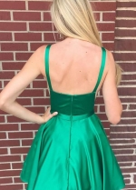 Illusion Insert Short Green Homecoming Dress Simple