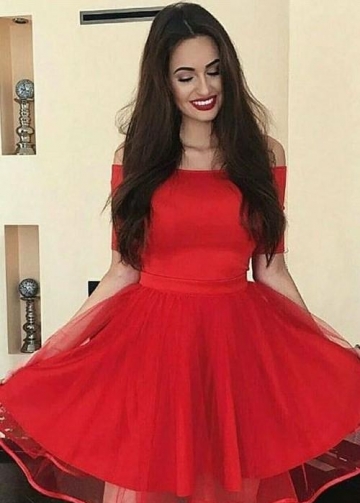 Off-the-shoulder Red Graduation Dresses with Ribbon Tulle Skirt