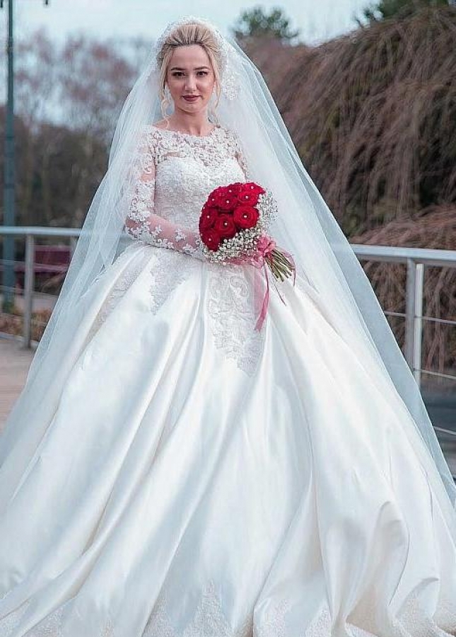 Plus Size Wedding Dress Lace Long Sleeves Satin Skirt