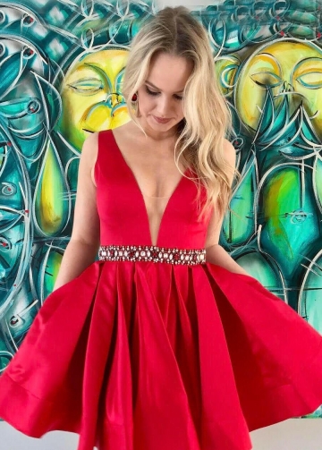 Red Short Homecoming Dresses with Jeweled Waist