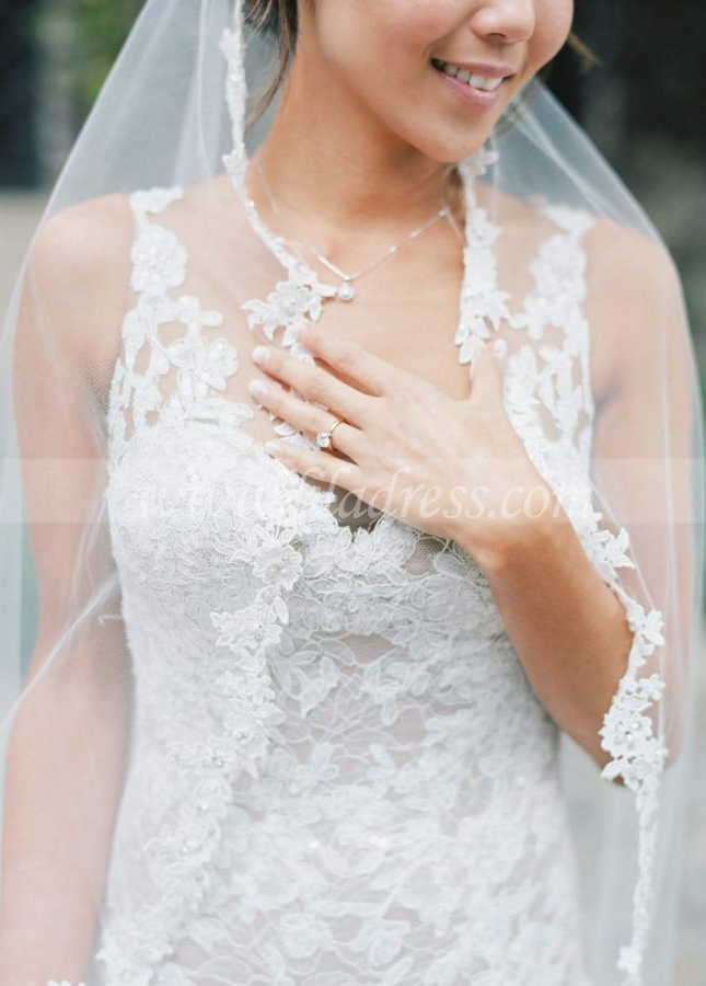 Sheer Neckline Appliqued Lace Bride Outdoor Wedding Gowns 2023