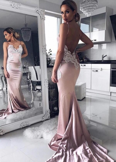 Spaghetti Straps V-neck Slim Long Prom Dress with Lace Appliques