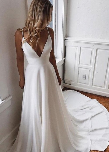 Spaghetti Straps Chiffon Bridal Dresses for Beach Weddings