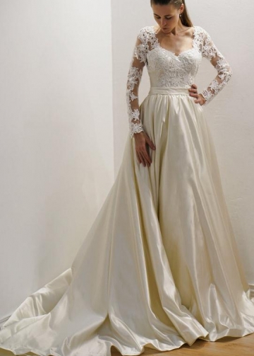 Vintage-inspired Satin Bride Wedding Gown with Lace Long Sleeves